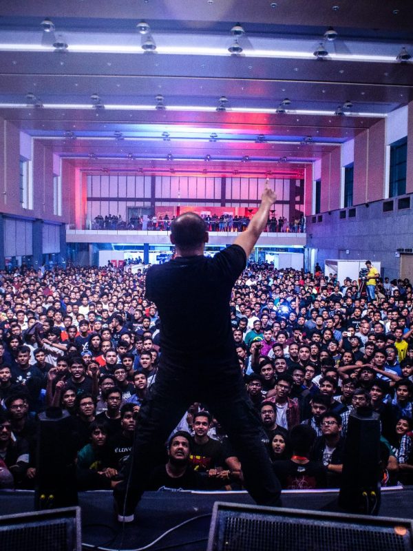 Blue Fox Entertainment_LORNR (5) (1)